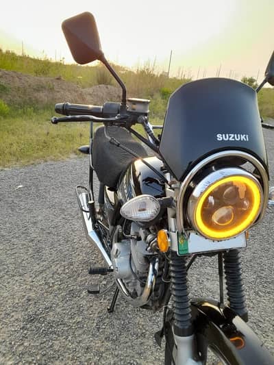 SUZUKI GS-150-SE 2018