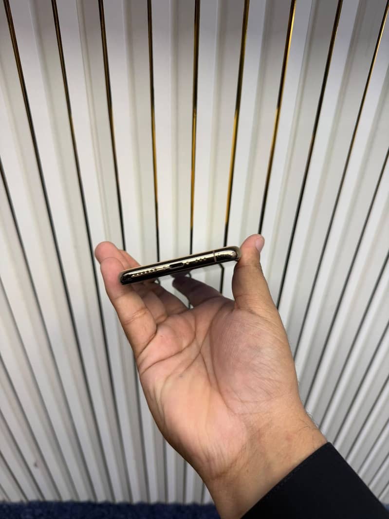 Apple iPhone 11 Pro PTA Approved 2