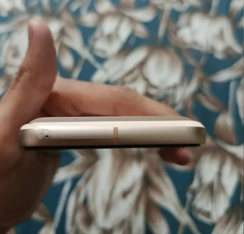 Google Pixel 8 1