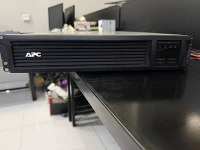 APC Smart-UPS 3000VA 2700W Rack Mount 2U - Used, Working