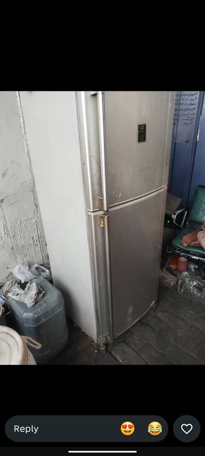 Dawlance Refrigerator with Stabilizer – Good Working Condition