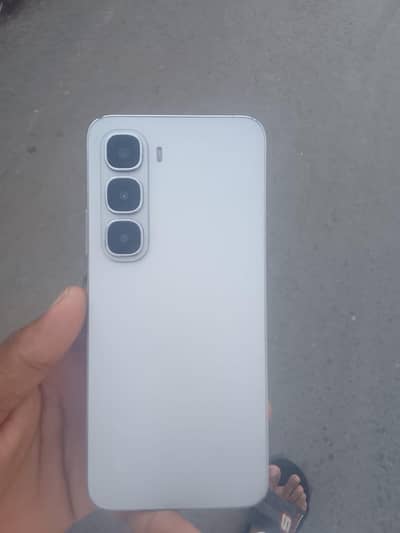 Infinix Hoti 60i