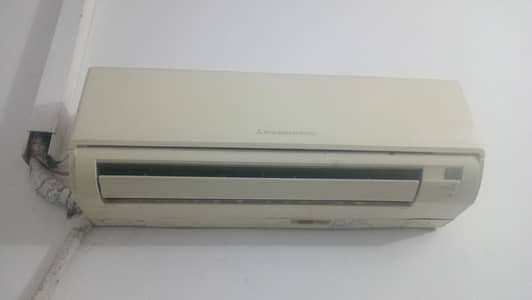 mitsubushi 1 ton ac not any fault very good coundtion