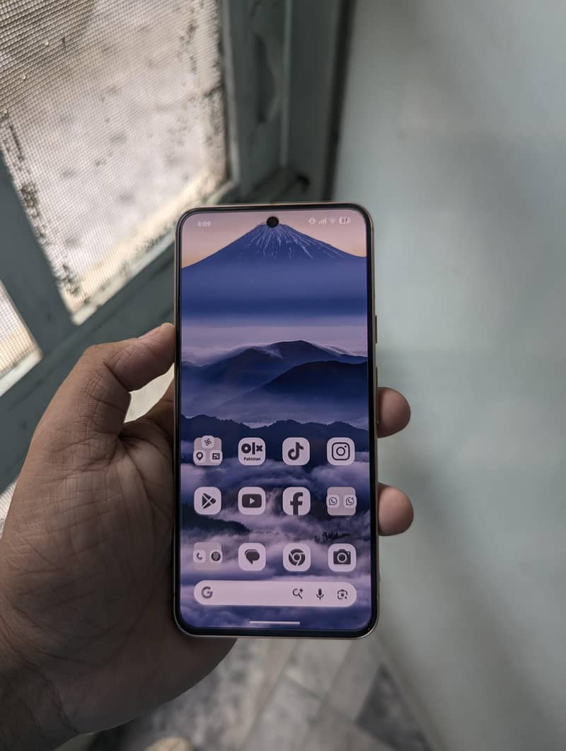 Google Pixel 8 1