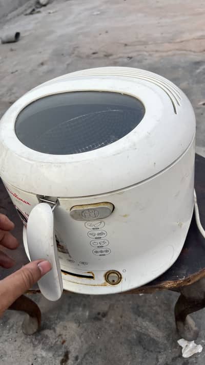 Moulinex Air Fryer in Working Condition