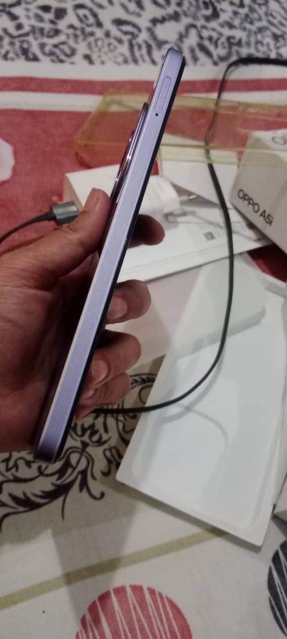 OPPO A5 0