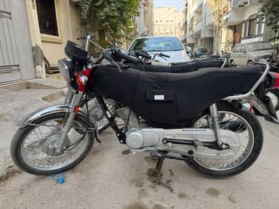 Honda CG 125 2025