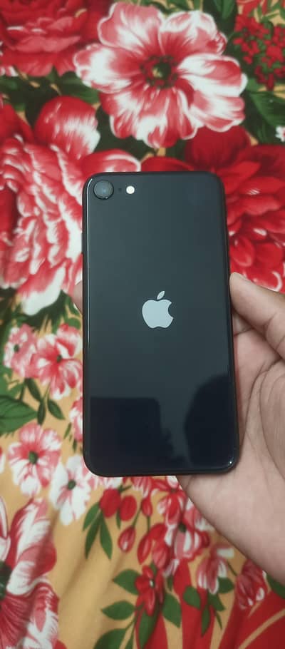 Apple iPhone SE 3 mdm 64 gb watrpack 84 batter