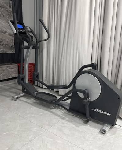 Life fitness X3 elliptical