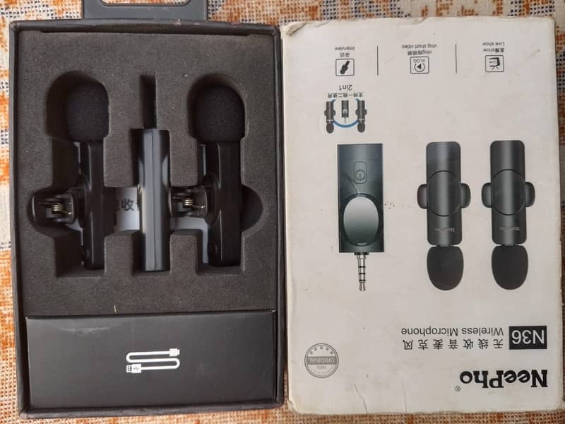 wireless mic for vlogs camera and mobile 1