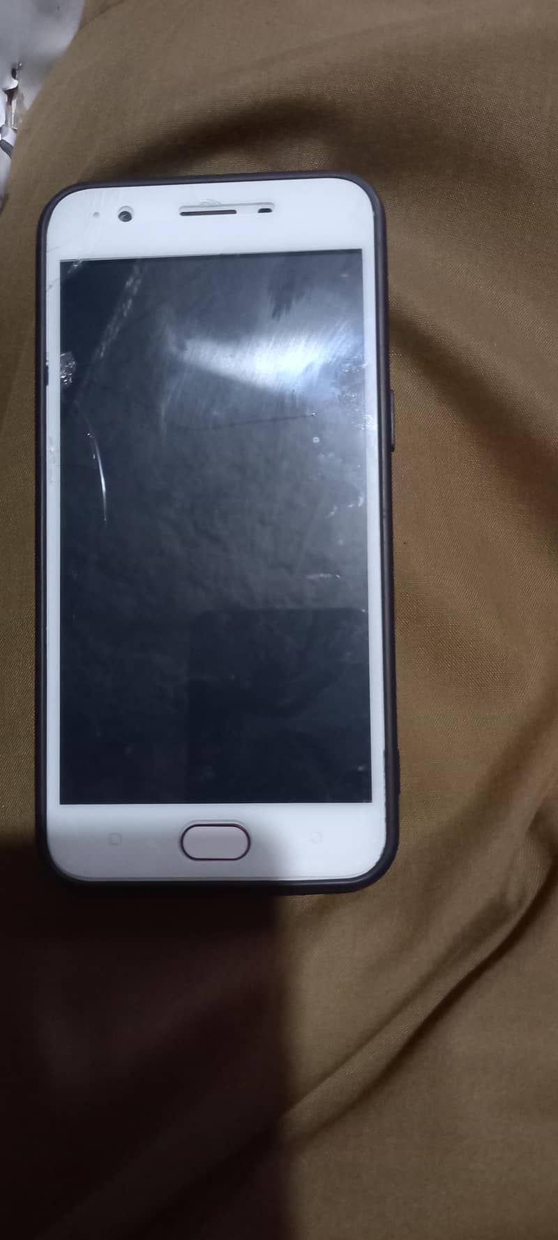 OPPO A57 0