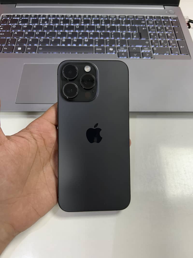 Apple iPhone 15 Pro Max 512GB 0