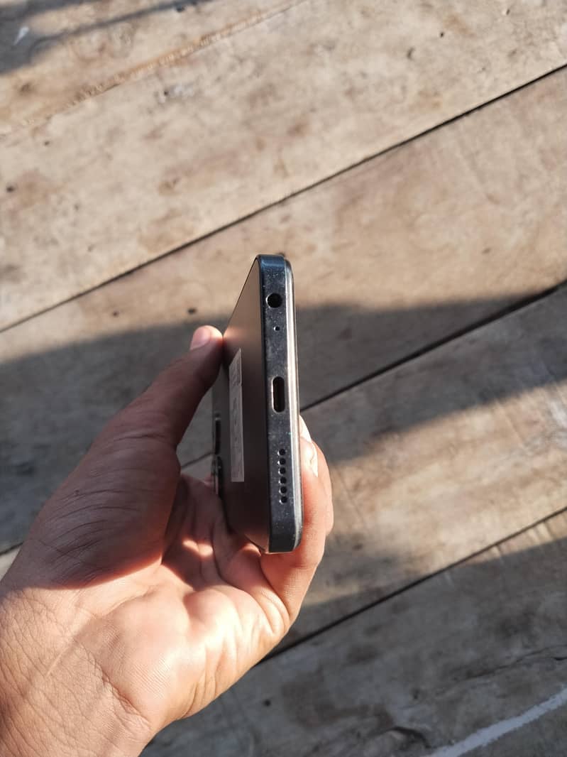 Infinix Smart 8 6