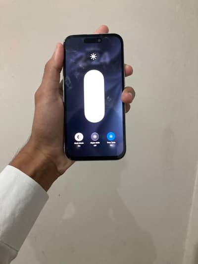 Apple iPhone 15