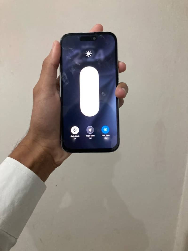 Apple iPhone 15 0