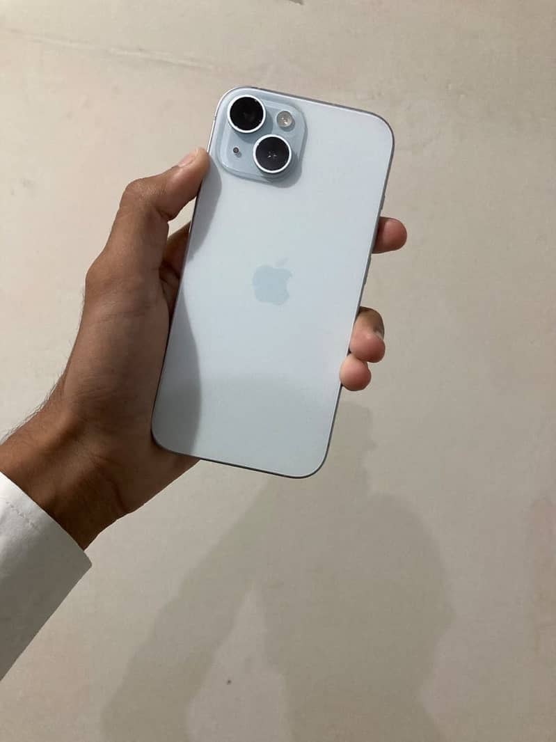 Apple iPhone 15 8