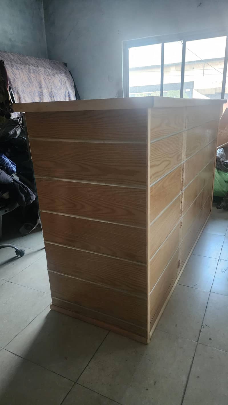 shop counter solid wood 0