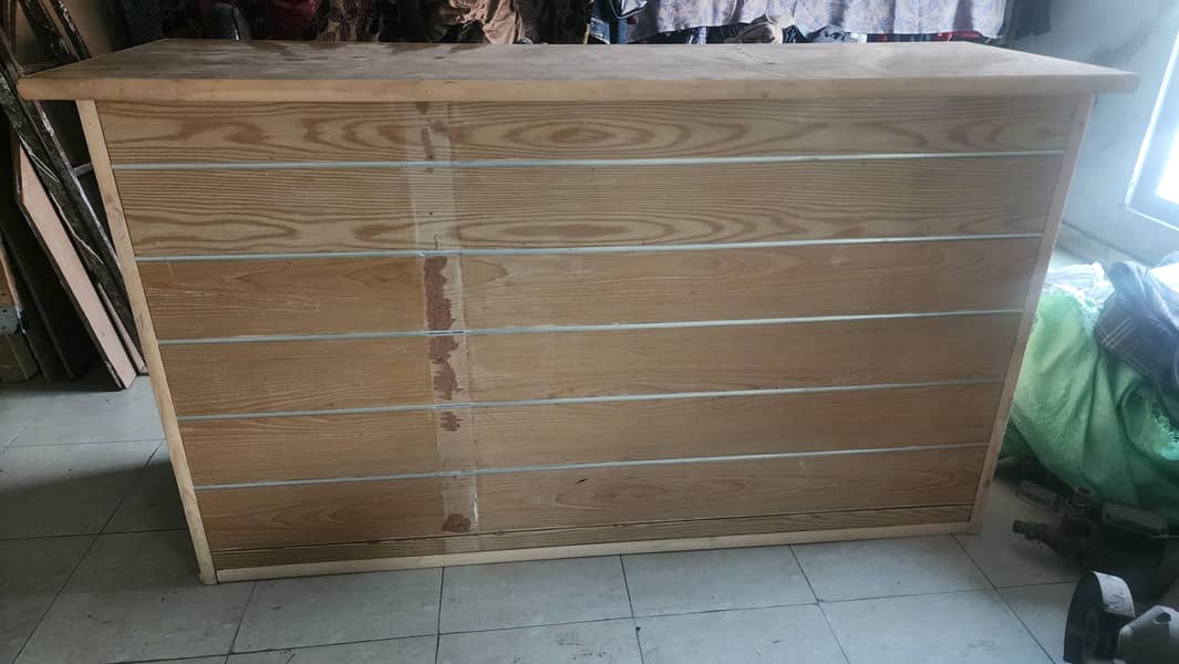 shop counter solid wood 3