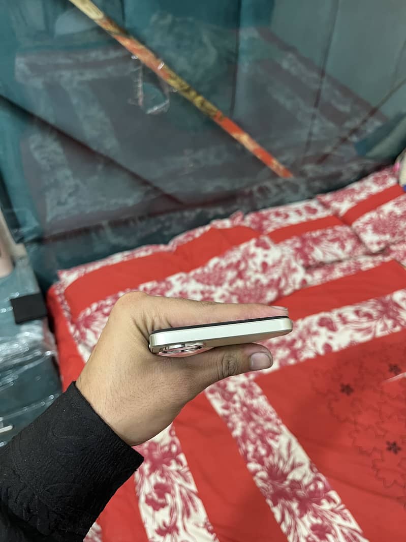 OPPO A18 0