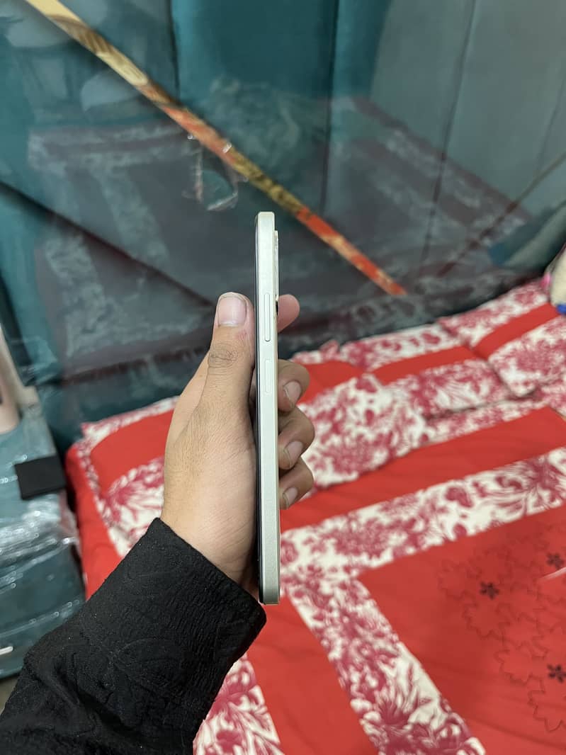OPPO A18 1