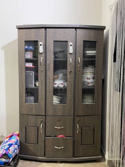 Urgent sale of all items. Rs. 18000/-