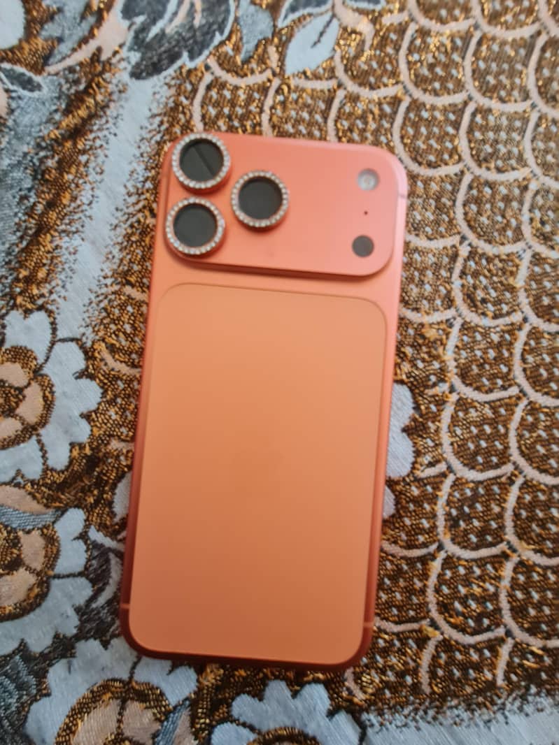 Apple iPhone 17 Pro Max 0
