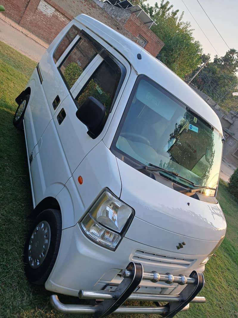 Suzuki Every 2012 16