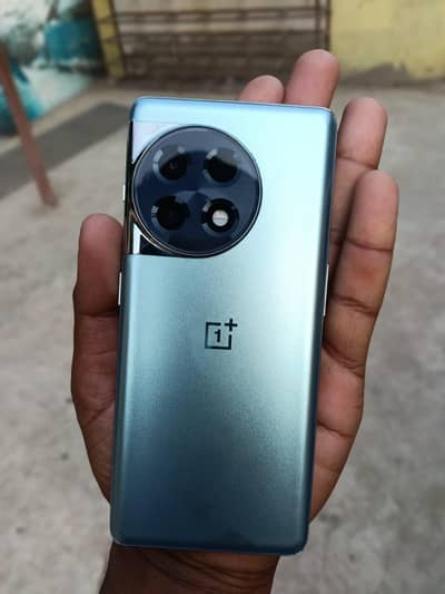 One Plus 11
