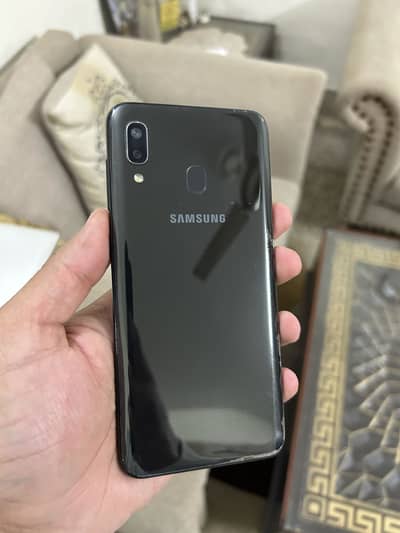 Samsung Mobile A20 Good Condition no fault