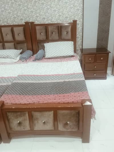 Luxury Bed Set for Sale | Stylish Wooden Bedroom Furniture
