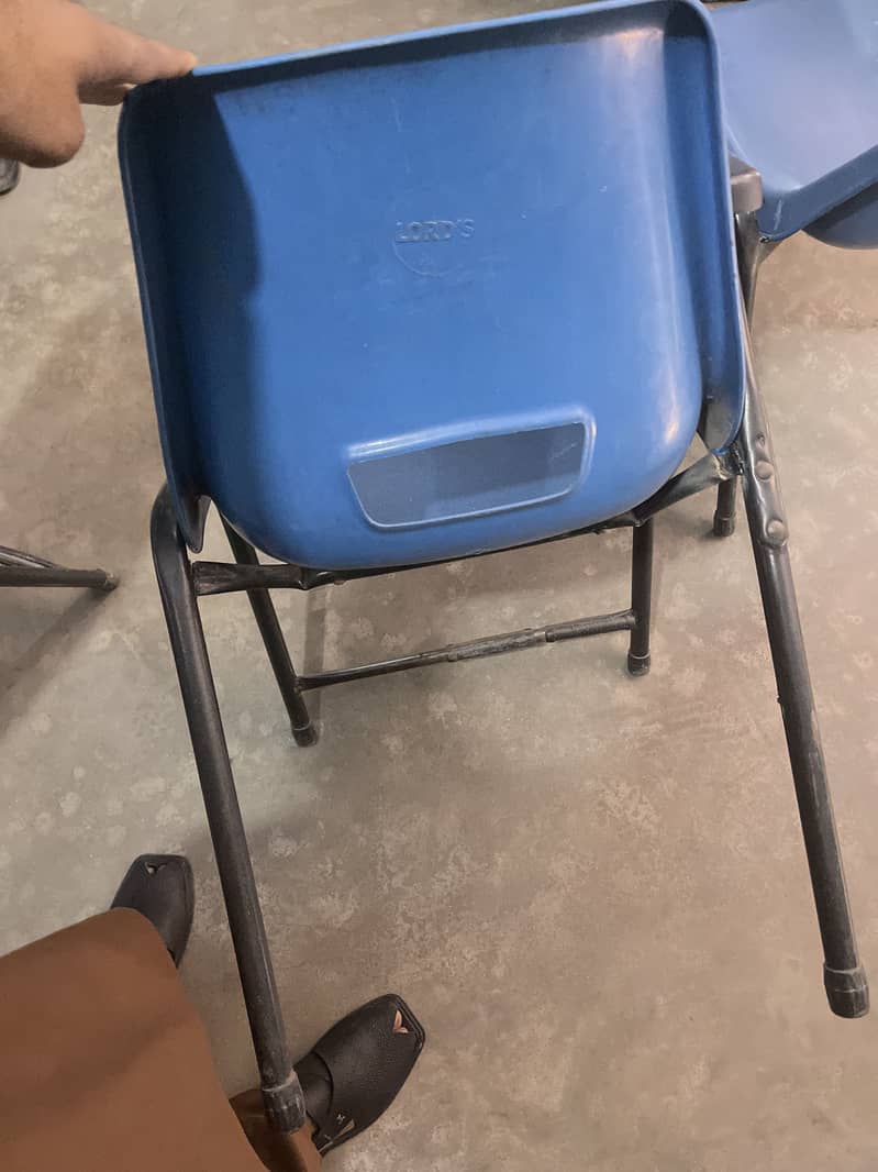 Study chair 1