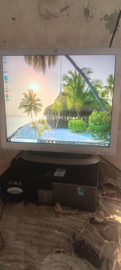 dell optipl x980 cor i5 8gb ram 300gb hard