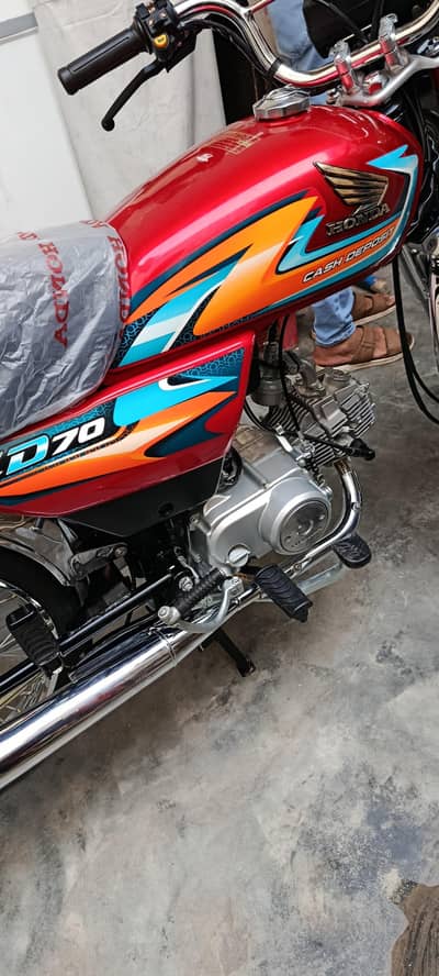 Honda CD70 2027 model open later. 03067901675