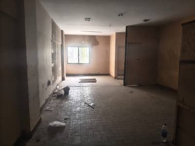 750 Sq. Ft. Office for Rent near shahrah e faisal 24*7 operation allow with parking