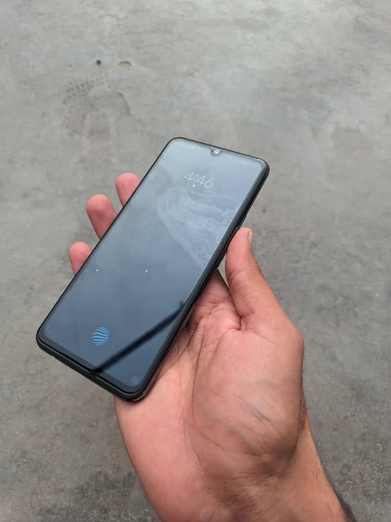 Vivo V21e 4