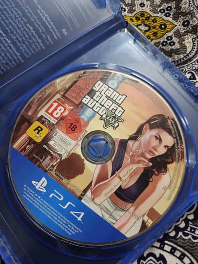ps4 Gta 5 cd for sale new condition