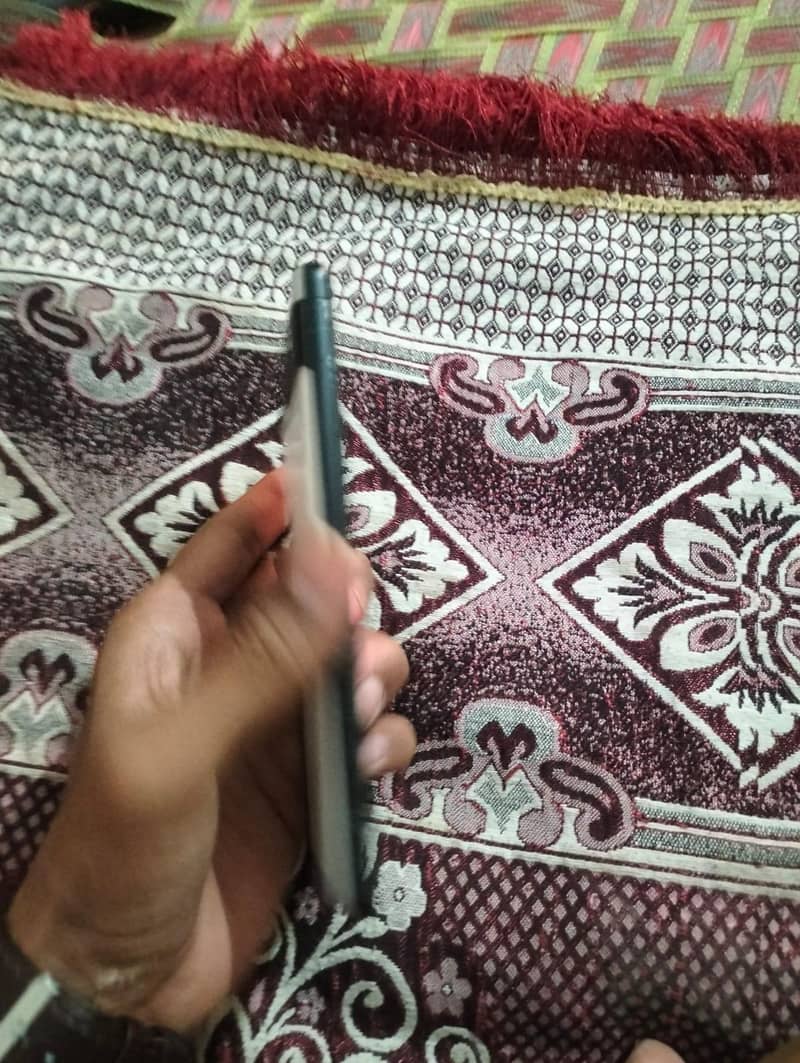 Google Pixel 6a 5