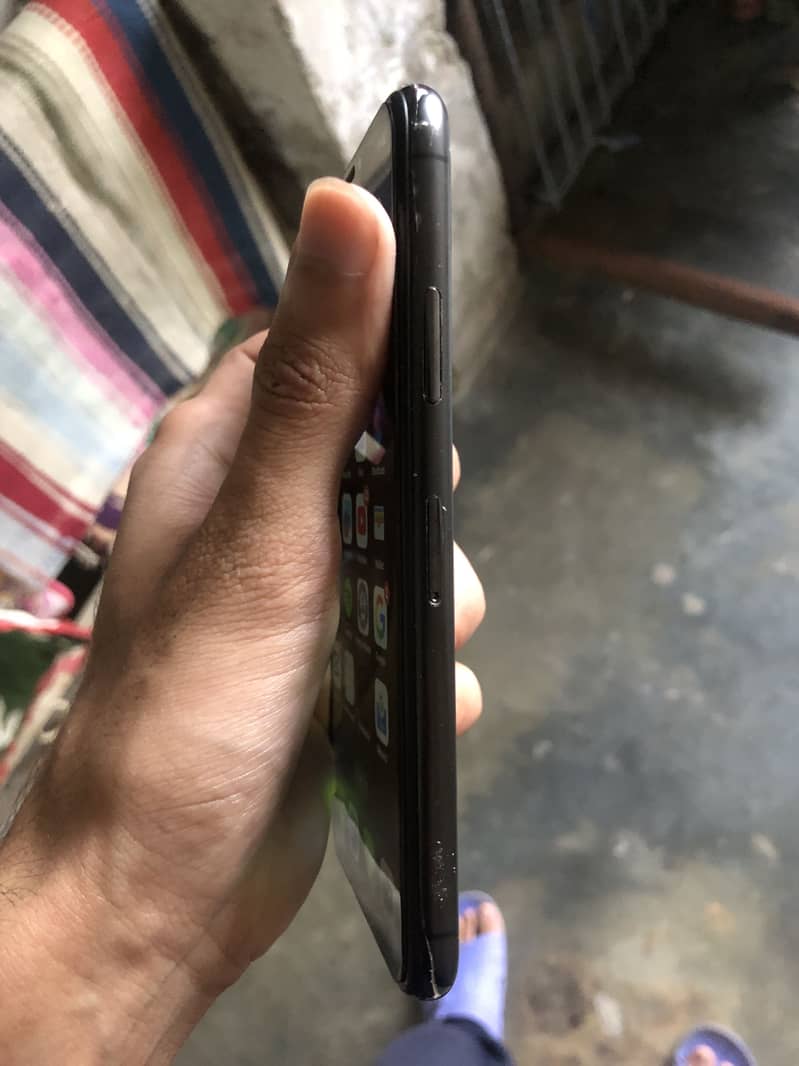 Apple iPhone X 7