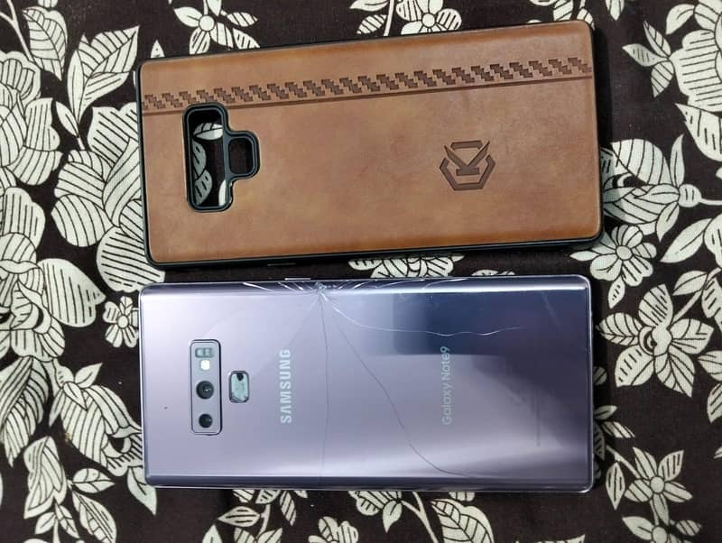 Samsung Mobile Note 9 1