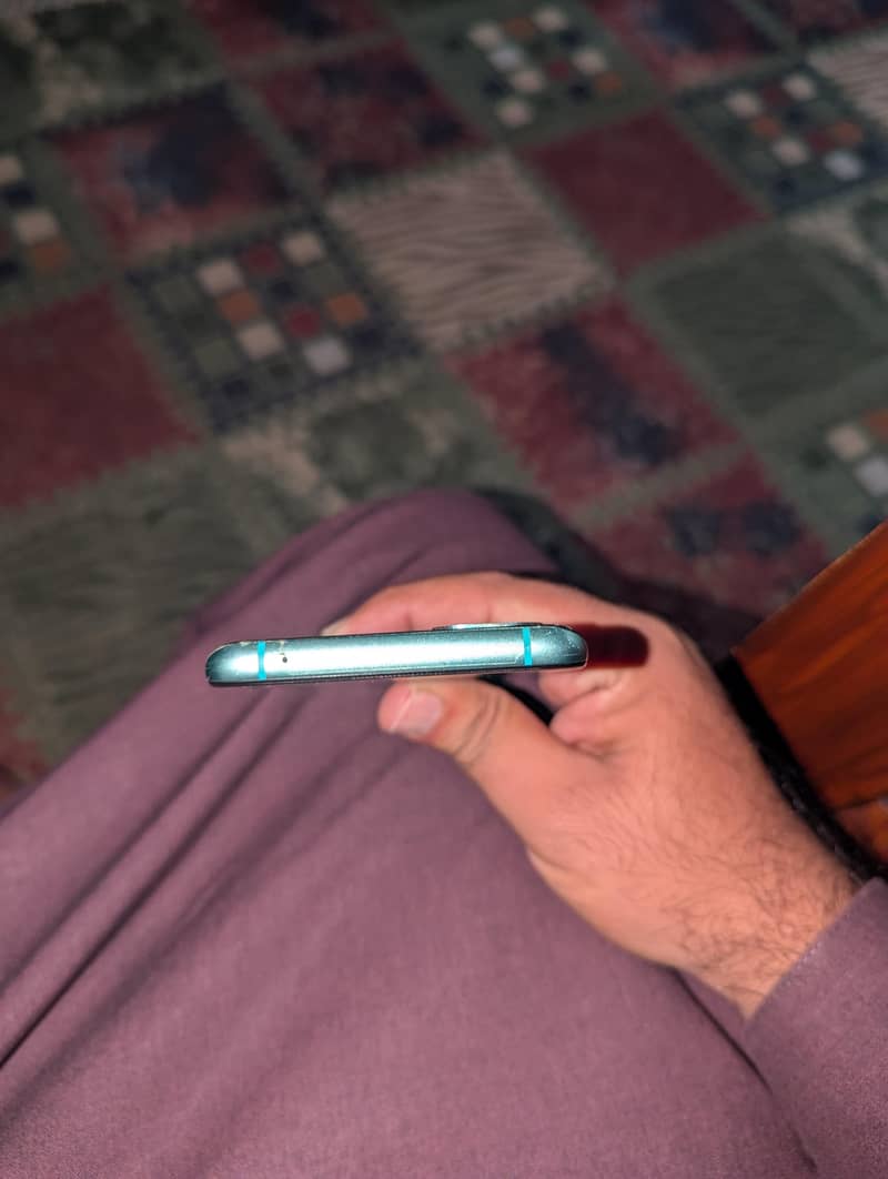 One Plus 8T 6