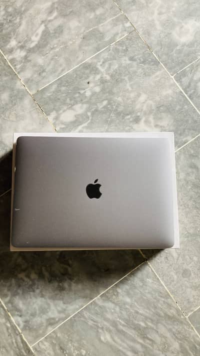 MacBook Air M1