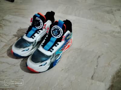 sneakers