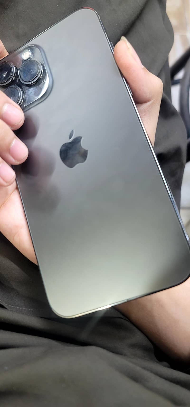 Apple iPhone 13 Pro Max 3
