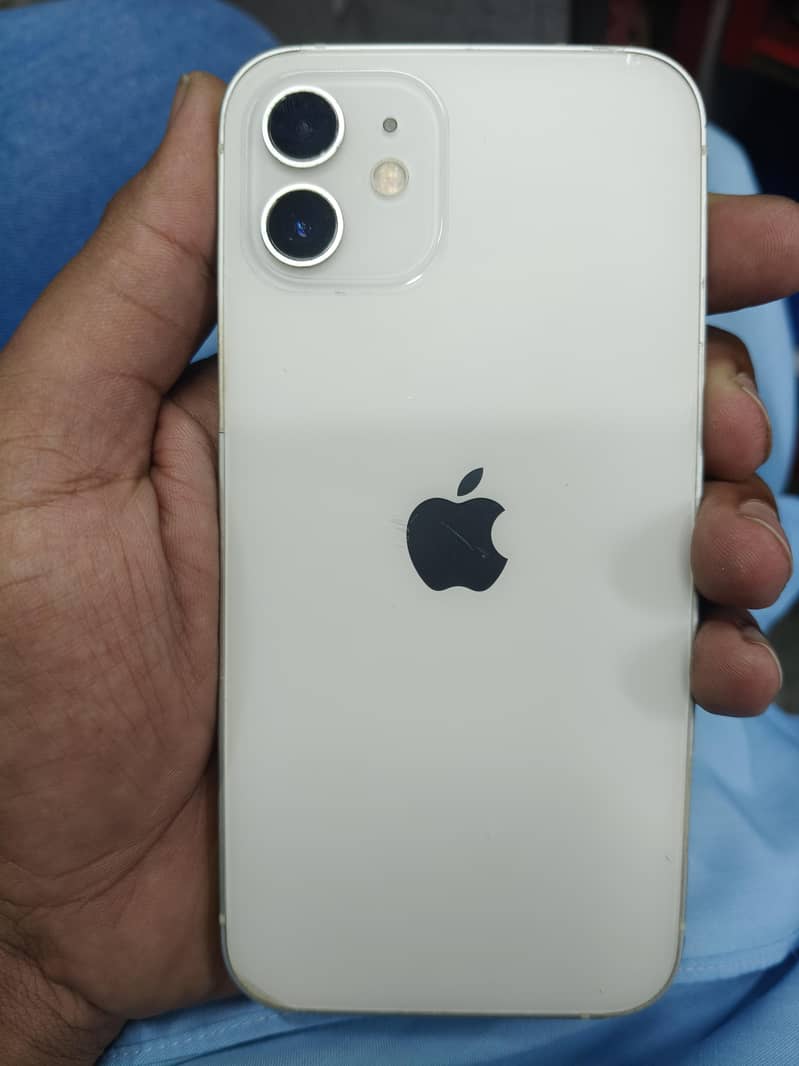Apple iPhone 12 2