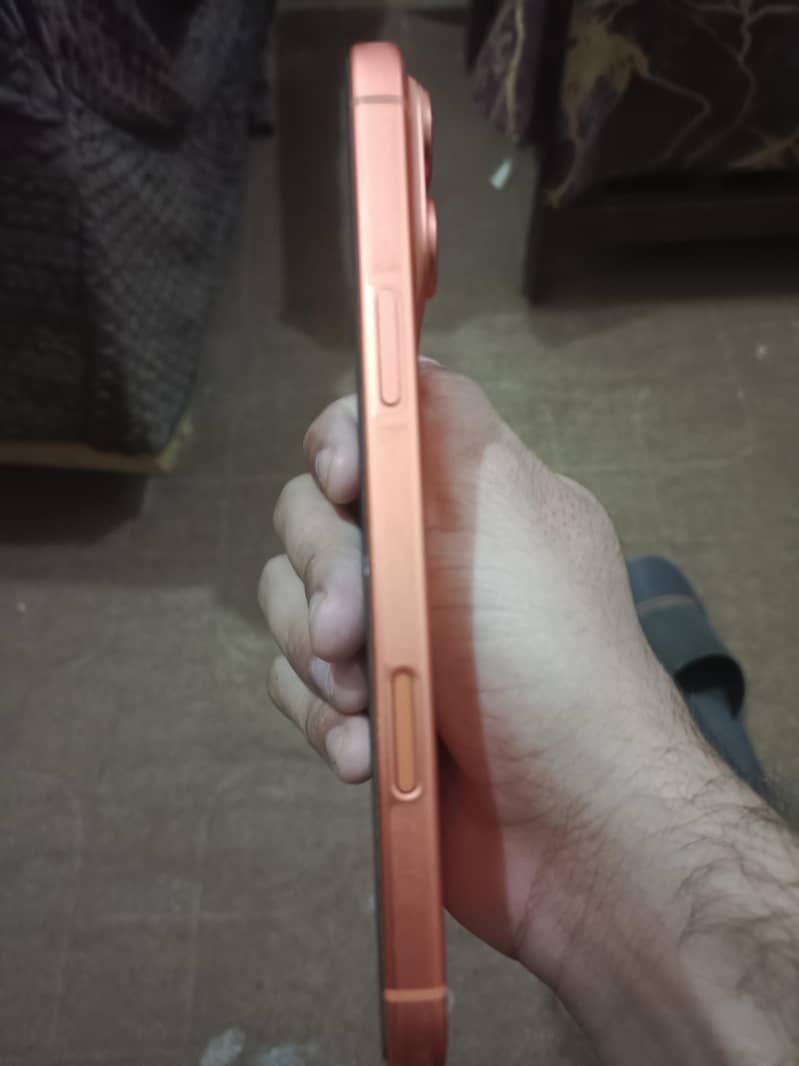 Apple iPhone 17 Pro Max 1