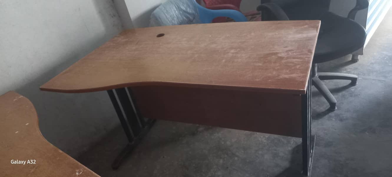 table & chairs 1
