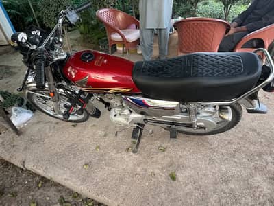 CG 125 Se urgent sale