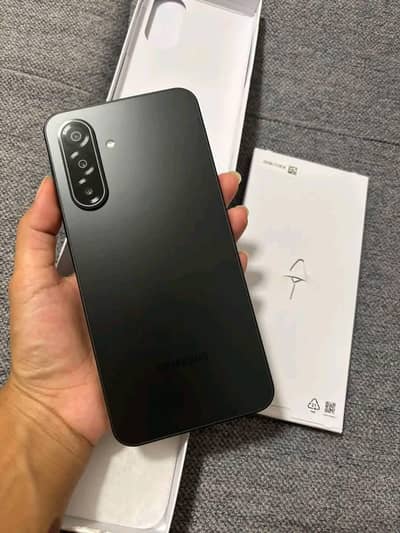 Samsung Mobile A17