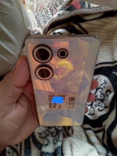 Tecno CAMON 20