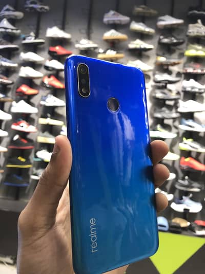 Realme 3